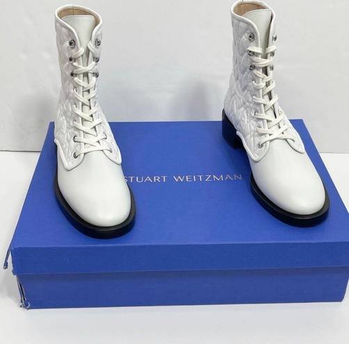 Stuart Weitzman NWT  Tyler Quilted Lace Up Bootie Size 8