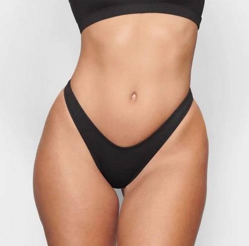 SKIMS  Signature Swim Tank Bikini Top & Cheeky Tanga Onyx Size L