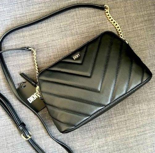 DKNY  VERONICA SMALL CROSSBODY SHOULDER BAG IN BLACK NWT MSRP $148