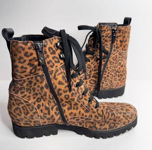 Donald Pliner  Boots Size 7 Leather Animal Print Classic Hiker Design Suede NEW