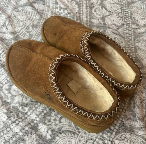 UGG tasman  slippers