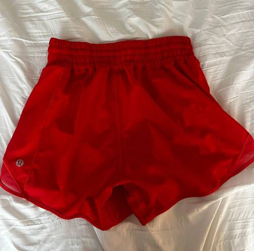 Lululemon Hotty Hot Shorts 4” HR