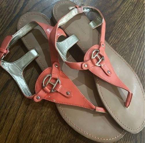 Tommy Hilfiger  Womens Size 10 Peach T Strap Open Toe Sandals Shoes Flats Shoes