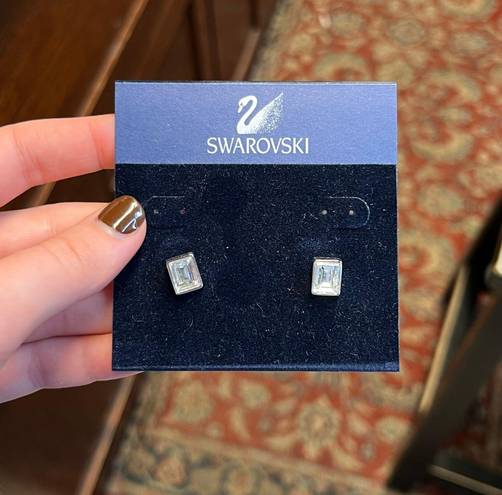 Swavorski Square Earrings