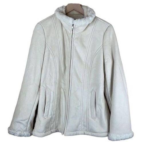 Croft & Barrow  Cream Faux Fur Jacket size Medium