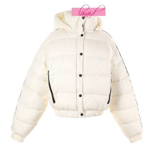 Alo Yoga Alo Aspen Love Puffer Jacket Ivory Warm Winter Snow Cold-Weather Edgy Puffy Coat