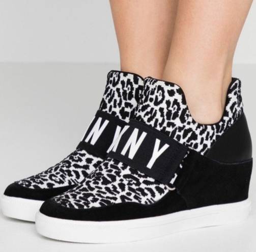 DKNY  Sneakers