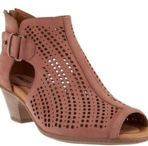 Earth Origins  Keri Dusty Rose Ankle Booties Size 8 Dusty Rose New in Box!