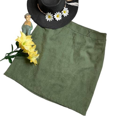 Dress Barn Vintage 90s  suede green Fall skirt