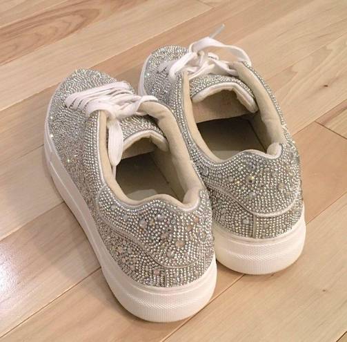 Betsey Johnson Suton Silver Rhinestone Platform Sneakers size 7.5