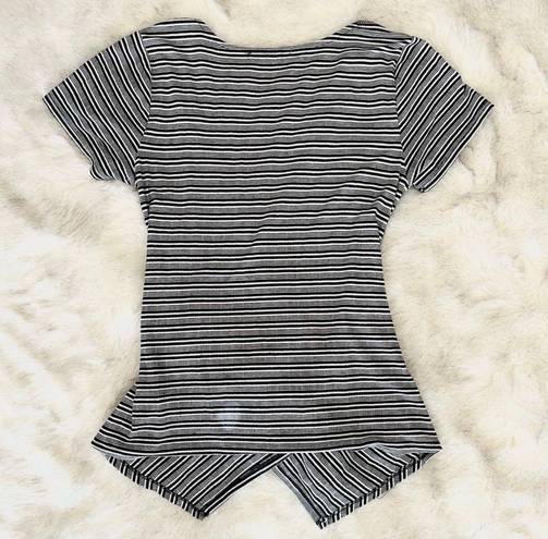 Seven 7 Striped Tie Front Ribbed Short Sleeve Blouse Shirt Top Small