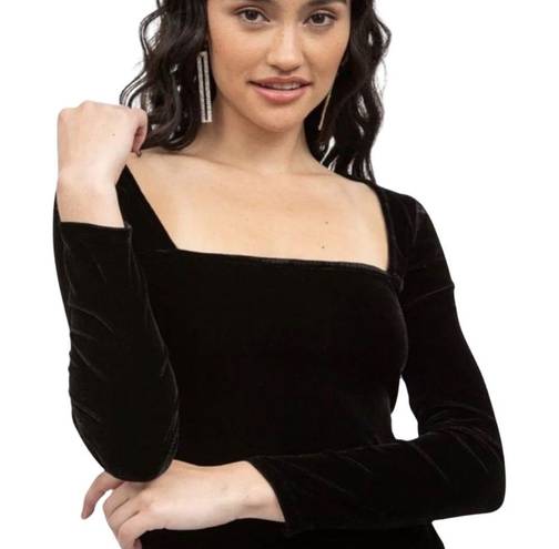 n:philanthropy NWT  Square Neck Long Sleeve Velvet Top Black sZ L