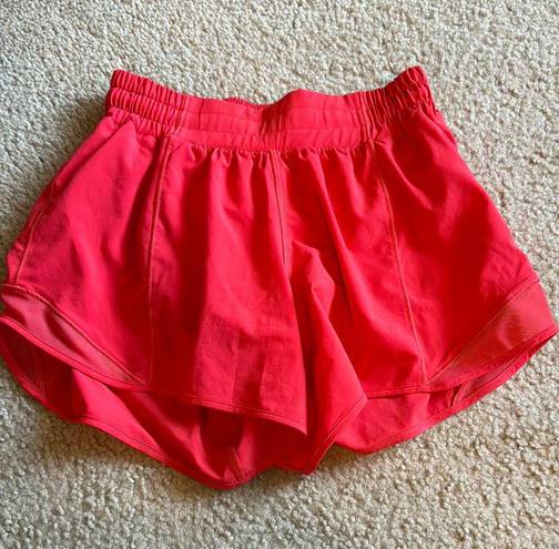 Lululemon Hotty Hot Shorts 4”