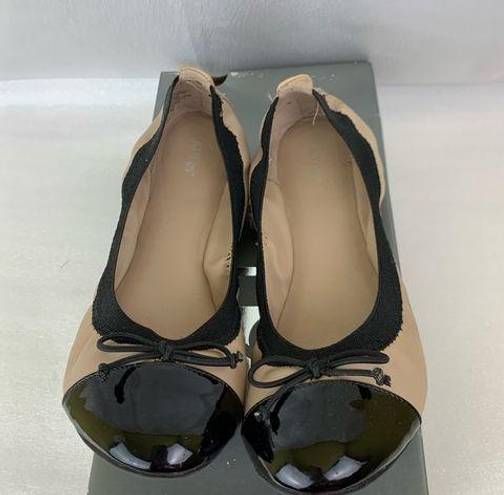 Apt. 9  Black/Tan Flats Women’s Size 6.5