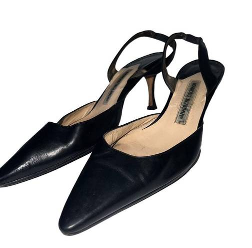 Manolo Blahnik  Black Leather Pointed Toe Slingback Kitten Heel