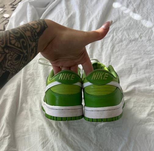 Nike Dunk Low Chlorophyll