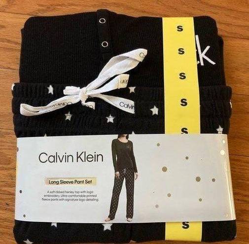 Calvin Klein NWT CK Women 2pcs Long Sleeves Tee & Pants set