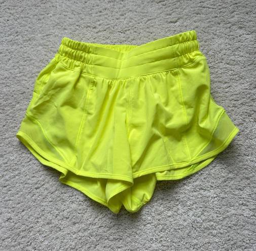 Lululemon Hotty Hot Short 2.5”