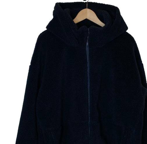 Fabletics Lotta Teddy Sherpa Fleece Hooded Jacket Full Zip Navy Blue, size Large