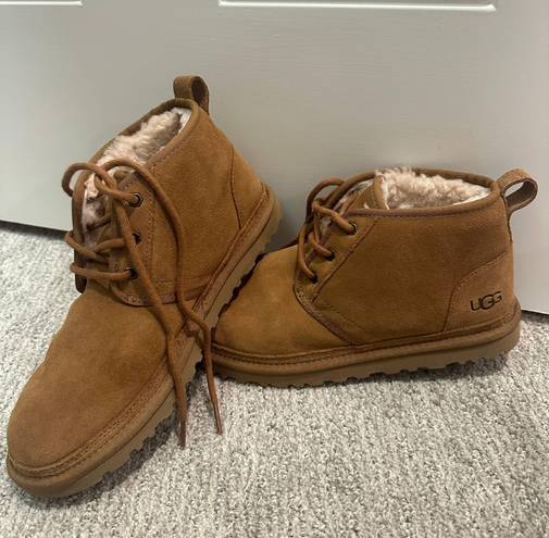 UGG Neumel Shoes