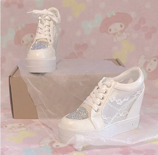 Cyrus White rhinestone & lace Platform bride fashion shoes (8)