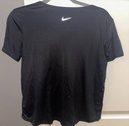 Nike Dri-Fit T-Shirt