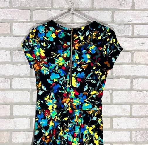 Parker  Bold Floral Print Short Sleeve Fit and Flare Dress Size S