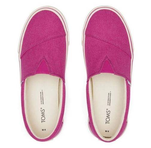 Toms NWT  Pink Slip Ons Size 8