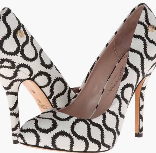 Vivienne Westwood Squiggle Print Maggie Pumps