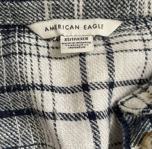 American Eagle Navy Blue White Checkered Flannel Button Down Peplum Blouse sz XS