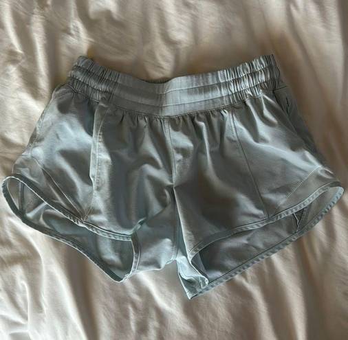 Lululemon Hotty Hot Short 2.5”