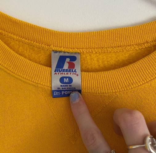 Russell Athletic Yellow Crewneck Medium