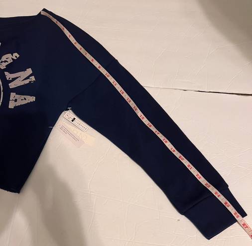 Abound Navy Montana Cropped Sweatshirt  Junior Size Small