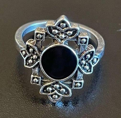 Onyx Vintage black  S925 silver ring size 7