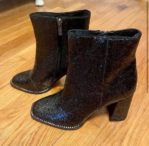 Jessica Simpson NWT  Sparkly Black Ankle Boots