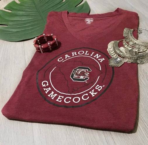 Rivalry Threads NWOT USC South Carolina Gamecocks Graphic Tee University 