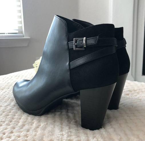 Andrew Geller KEIRA ANKLE BOOTS BLACK BLOCK HEEL SIZE 11