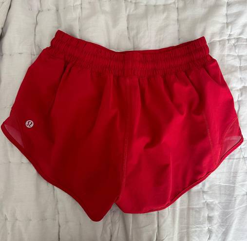 Lululemon Hotty Hot Short 2.5”