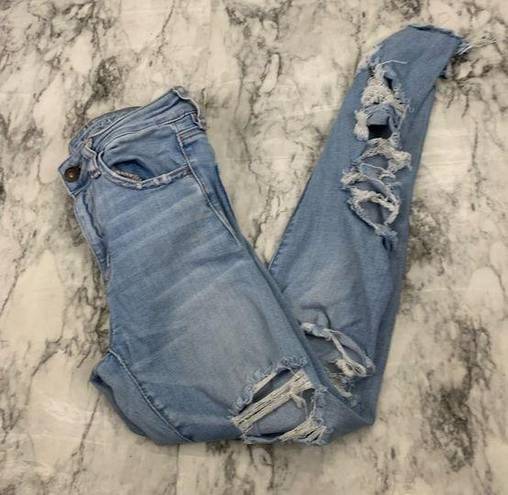 American Eagle  Hi Rise Jegging Distressed Light Wash Denim Skinny Jeans size 6