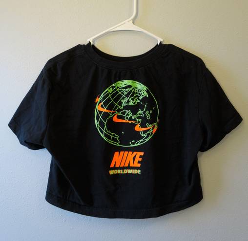 Nike Cropped Tee