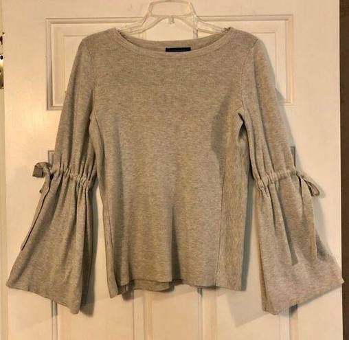Banana Republic  Sweater Size Small Boho Bell Sleeve With Tie