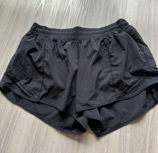 Lululemon Hotty Hot Shorts 4”