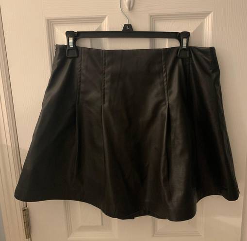 &merci Black Pleather Skirt