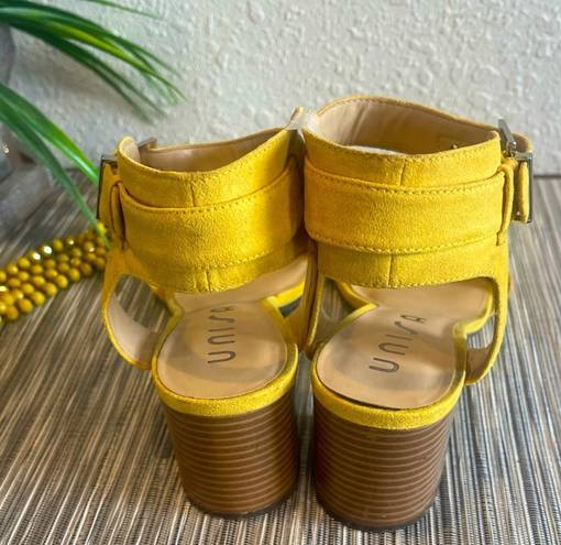 Unisa Suede Sandal for women size 7.5.