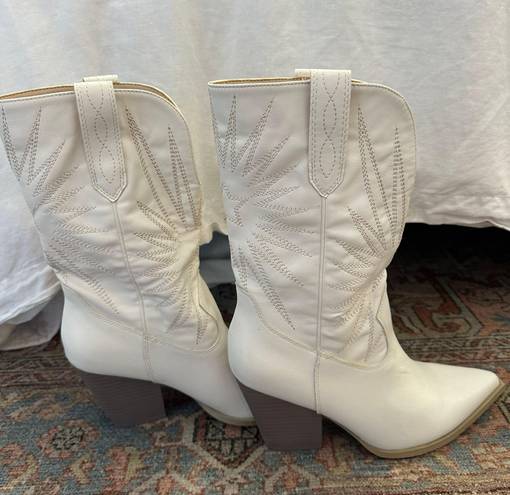 Cowboy / Cowgirl Boots White Size 10