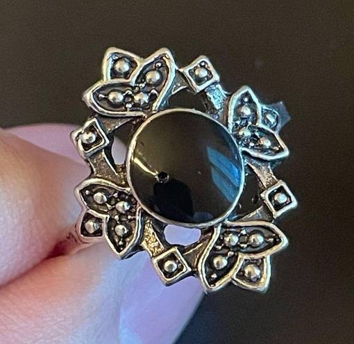 Onyx Vintage  stone silver plated ring size 7