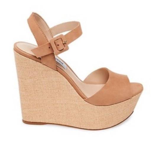 Steve Madden •Camel Nubuck Leather Platform Wedges