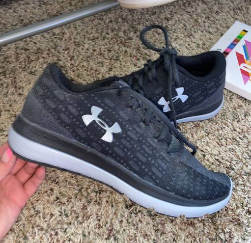 Under Armour Black Tennis Shoes