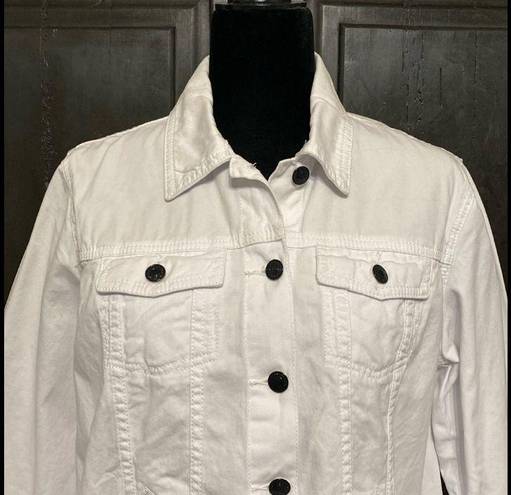 Covington longsleeves white jean jacket. Size Large