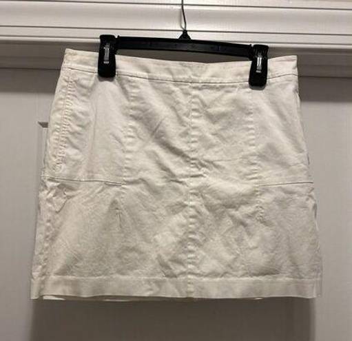 Polo Women’s  Golf Skort Skirt Inner Biker Shorts White Size 8 Athletic Skort